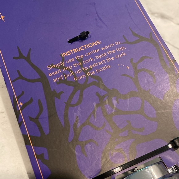 Skull 💀 Wine 🍷 Corkscrew Remover Winged Silver - Picture 4 of 5